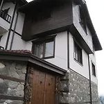 Guest house Slaveykova Kashta 2*