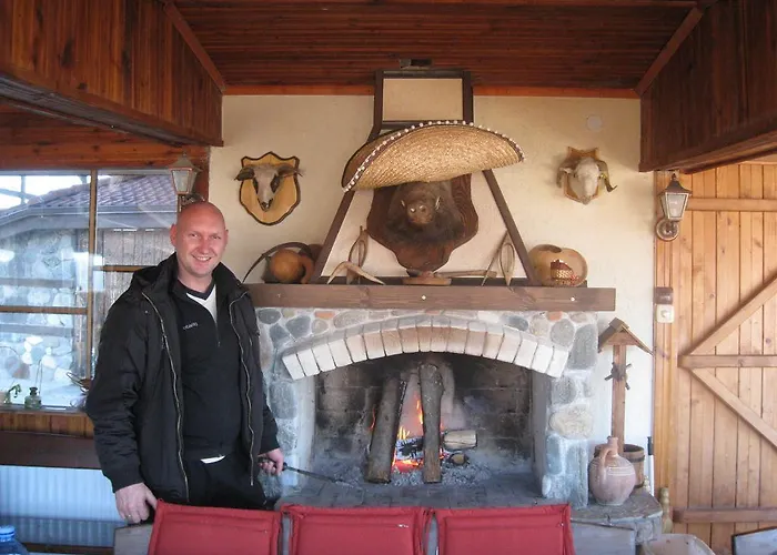 Slaveykova Kashta Guest house 2*