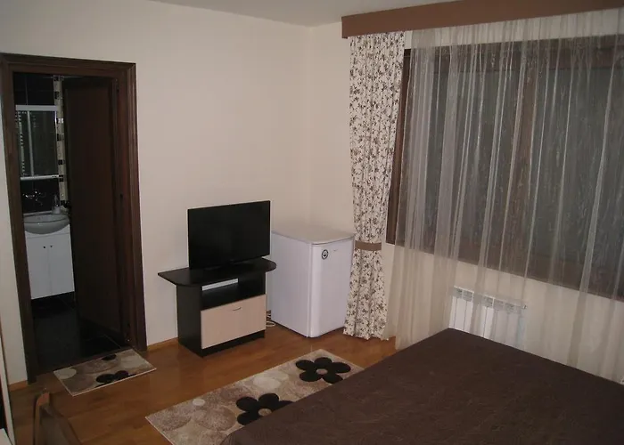 Guest house Slaveykova Kashta Nedelino