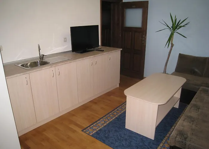 Guest house Slaveykova Kashta Nedelino