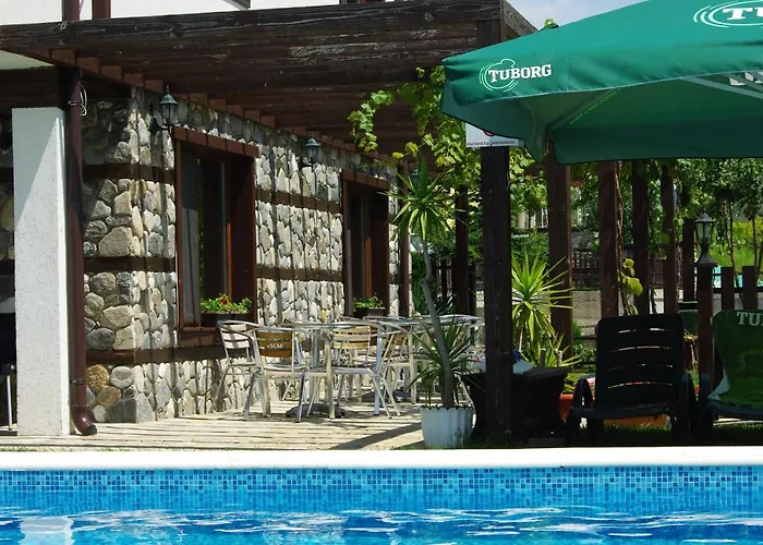 Guest house Slaveykova Kashta Nedelino